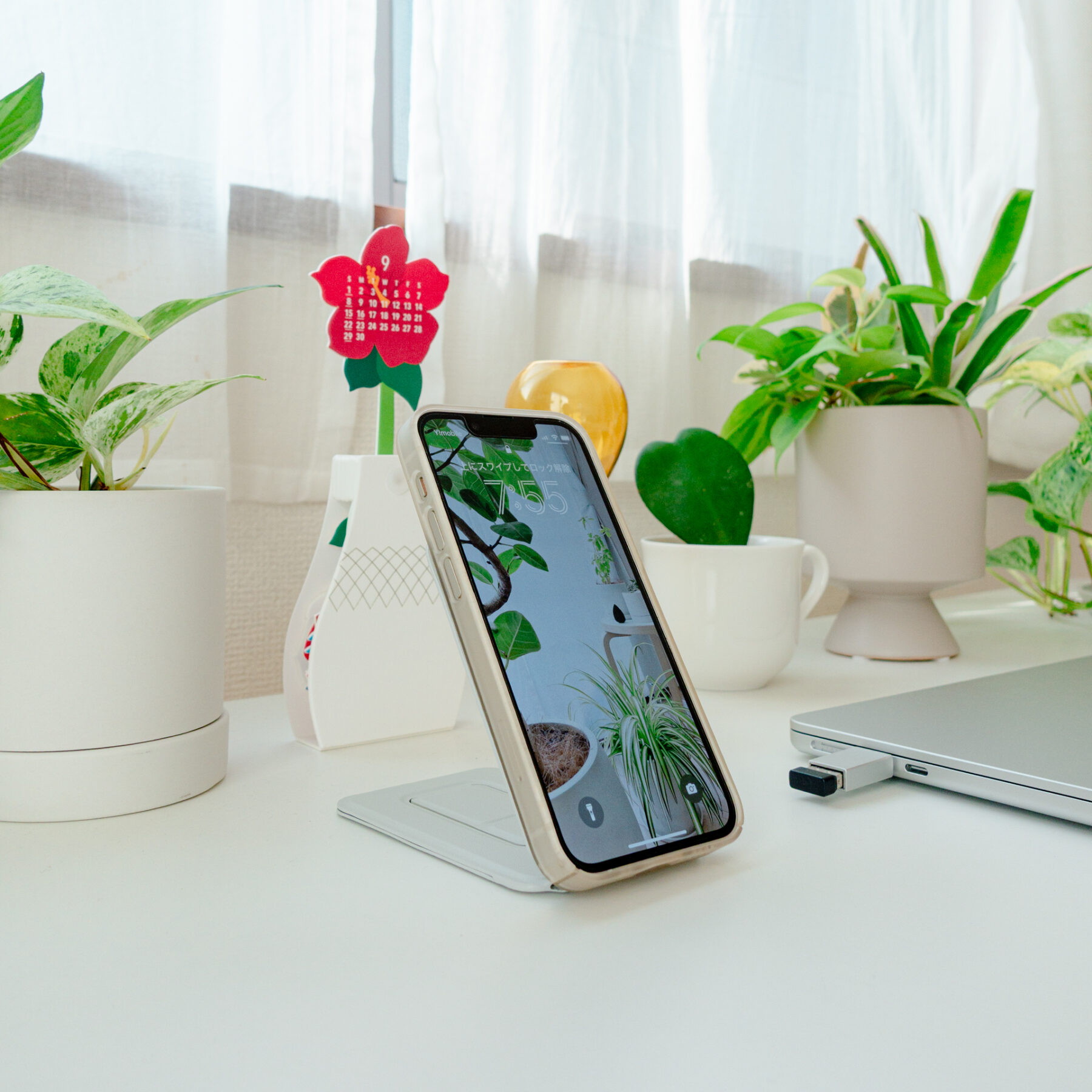 MOFTのスマホスタンド