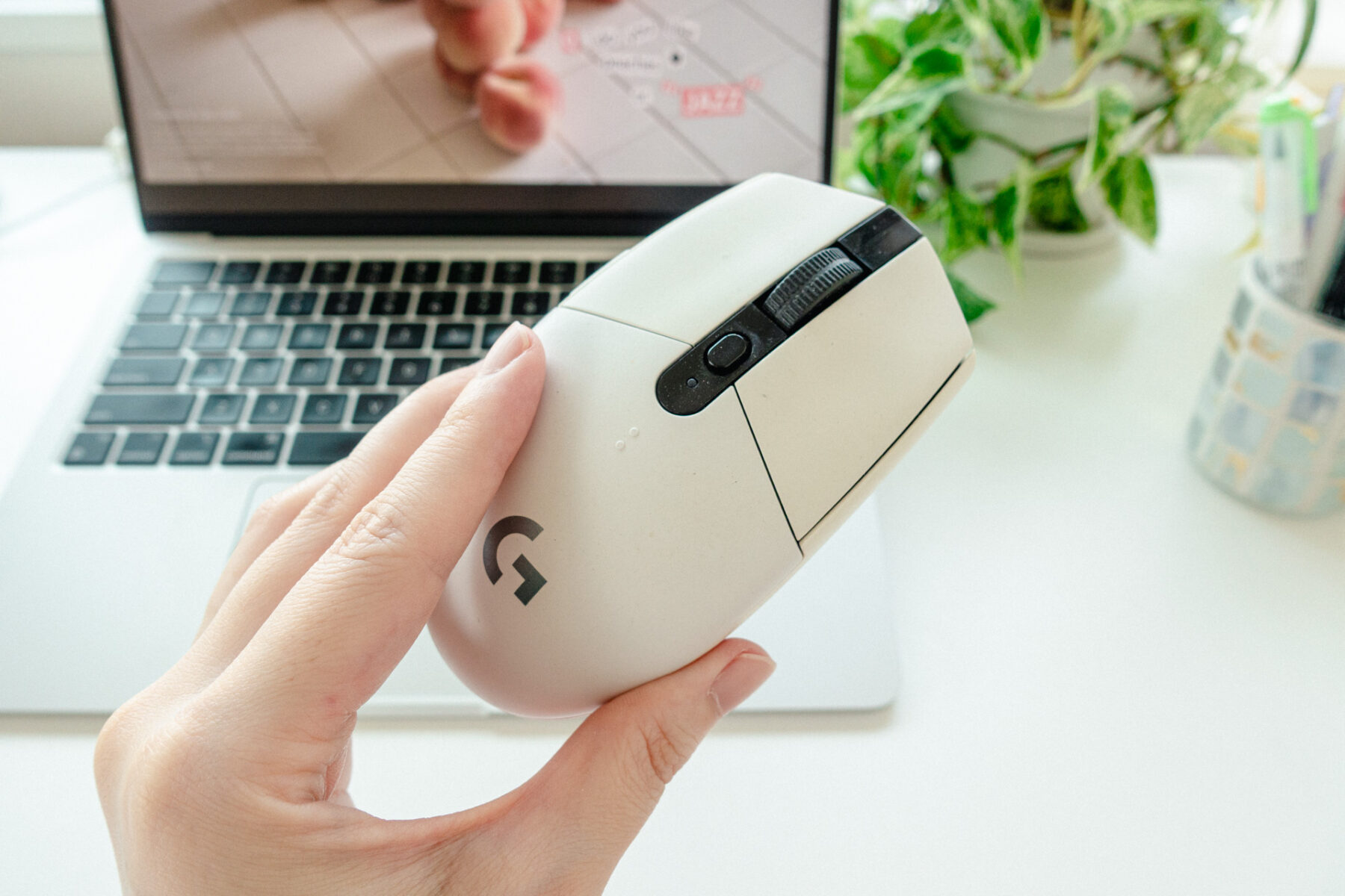 Logicoolのゲーミングモデルマウス